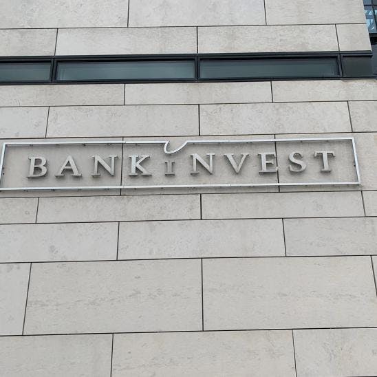 Bankinvest facadeskilt